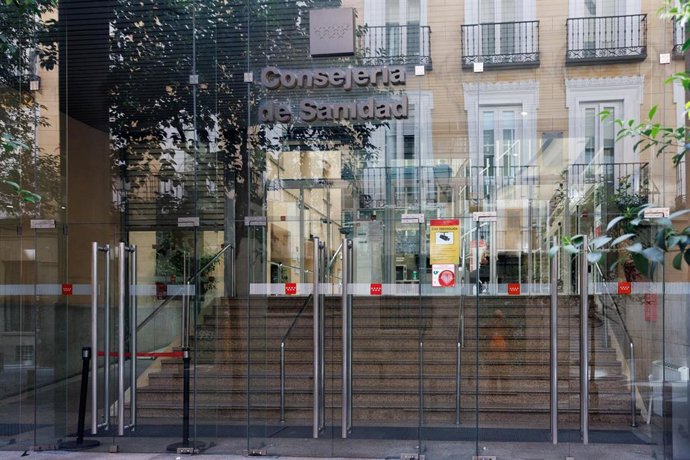 Archivo - Fachada de la Consejería de Sanidad de la Comunidad de Madrid