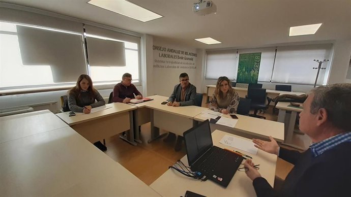 Reunión de la comisión provincial de seguimiento de la negociación colectiva de la provincia de Granada