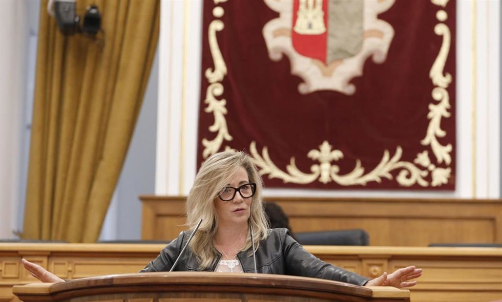 Archivo - La diputada del PP Lola Merino en las Cortes.