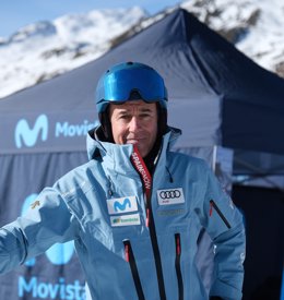El presidente de la Real Federación Española de Deportes de Invierno (RFEDI), May Peus, en la estación de esquí aranesa de Baqueira Beret.