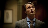 Mads Mikkelsen tiene buenas noticias sobre el regreso de  Hannibal
