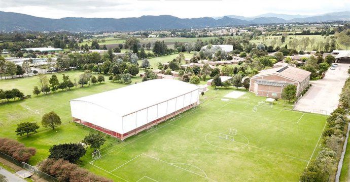LaLiga inaugura en Bogotá su primera academia en America Latina