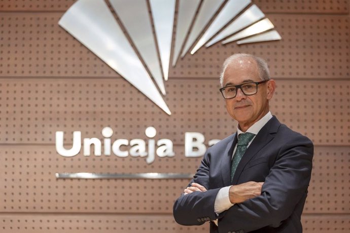 Archivo - El nuevo consejero delegado de Unicaja Banco, Isidro Rubiales