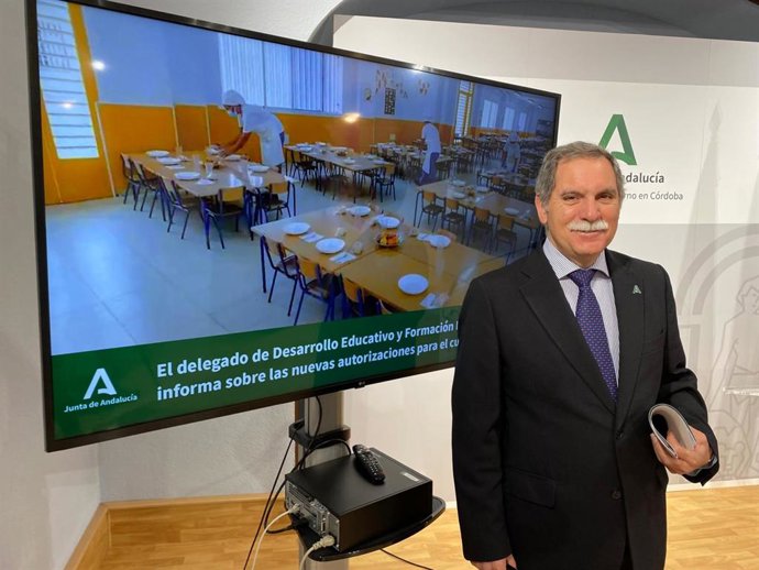 El delegado de Desarrollo Educativo y Formación Profesional de la Junta de Andalucía en Córdoba, José Francisco Viso.