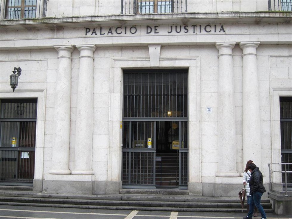 Archivo - Trib.- El TSJ anula pruebas selectivas de Policía Local en 36 ayuntamientos de Castilla y León