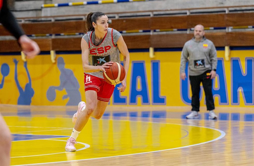 Mariona Ortiz, jugadora de la selección española, durante un entrenamiento.
