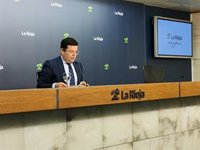 Domínguez dice que la resolución de residencias busca redundar en la "calidad" del servicio