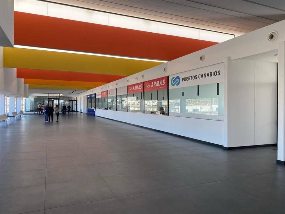 Puertos Canarios pone en funcionamiento la nueva terminal de pasajeros del Puerto de Playa Blanca, en Yaiza (Lanzarote)