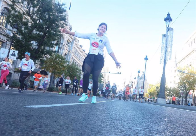 Archivo - Cientos de personas participan en la Carrera Ponle Freno, a 19 de noviembre de 2023, en Madrid (España). 