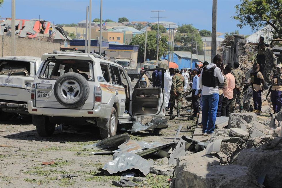 Archivo - Imagen de archivo de un ataque suicida en la capital de Somalia, Mogadiscio