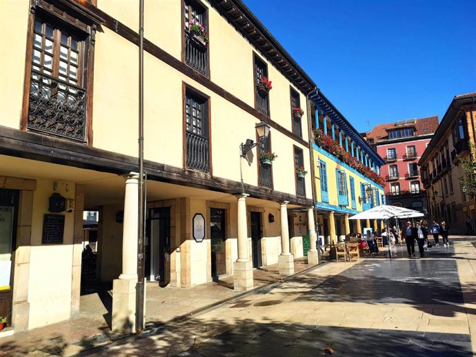 Archivo - Plaza de El Fontán, Oviedo Antiguo, calles de Oviedo.
