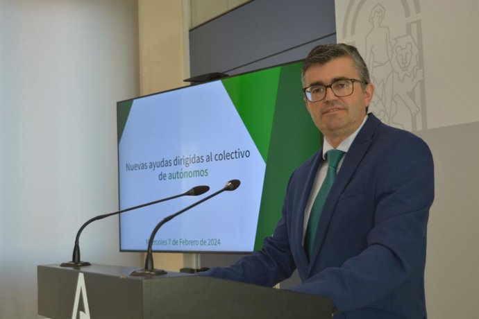 El delegado de Empleo, Empresa y Trabajo Autónomo de la Junta en Granada, José Javier Martín Cañizares.