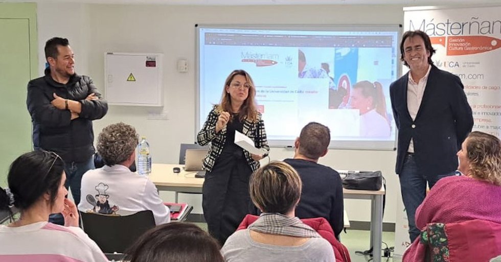 Foto de archivo de una de las clases del máster Másterñam en el que colabora la Diputación de Cádiz y que organiza la Universidad de Cádiz.