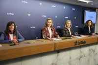 "Cuidar a los que cuidan", objetivo de un programa pionero de Salud para prestar apoyo emocional a personal sanitario