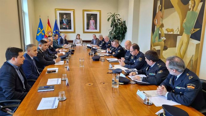 Reunión para establecer el dispositivo de seguridad del Sporting-Oviedo.