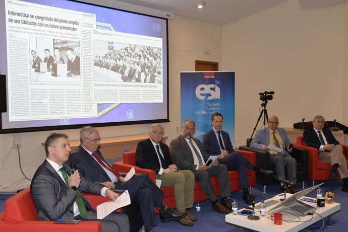 Acto del 25 aniversaro de la Escuela de Informática de Ciudad Real.