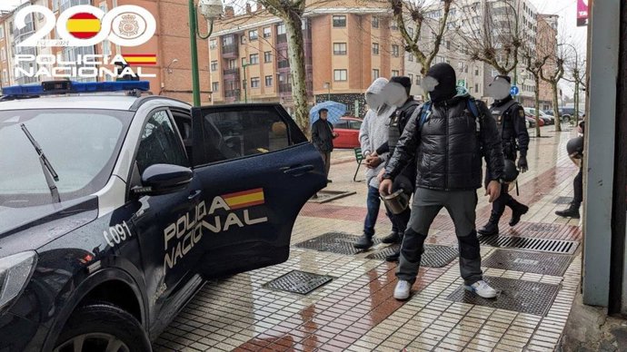 La Policía Nacionald desmantela un punto de venta de drogas en Burgos