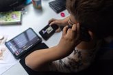 Foto: El 45% de los menores andaluces empieza a usar Internet antes de los ocho años, según Barómetro Audiovisual de Andalucía