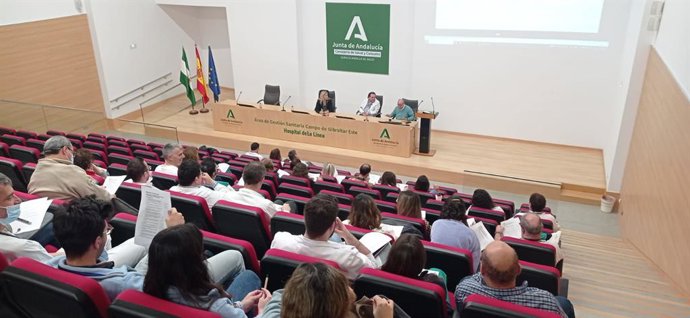 La Junta organiza una formación en los hospitales para concienciar sobre las enfermedades en el ámbito laboral