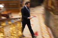 Puente acusa a la Xunta de ir "como pollo sin cabeza" con los pélets y Tellado (PP) replica: "Se ha bajado del árbol"