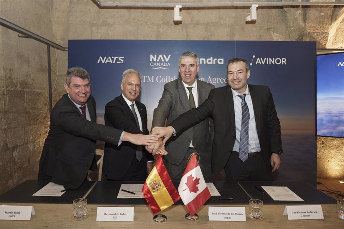 Indra y NAV Canada desplegarán plataformas de gestión del tráfico aéreo de vanguardia
