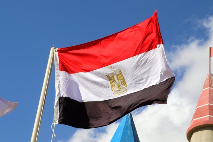 February 1, 2024, Sharm El Sheikh, Egypt: The flag of the Egypt fluttering in the wind on the flagpole of one of the hotels in Egypt.