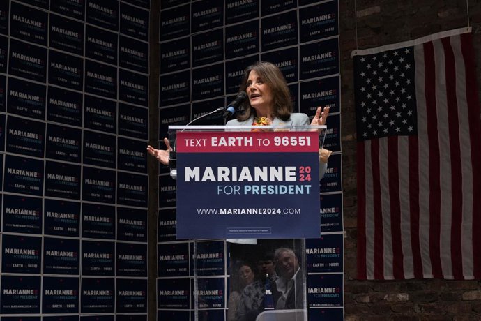 Archivo - La excandidata a las primarias del Partido Demócrata de EEUU Marianne Williamson