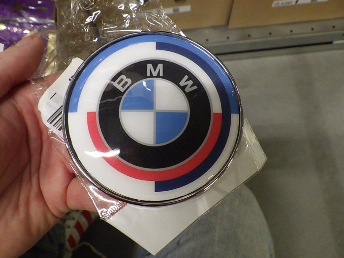 Falsificación de producto de  BMW