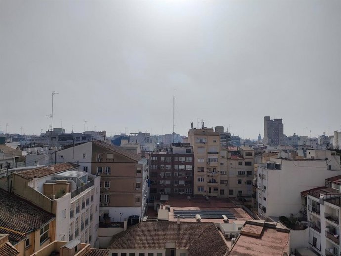 Archivo - Imatge del cel de Valncia