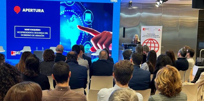 La vicepresidenta segunda y consejera de Economía, Empleo e Industria del Gobierno de Aragón, Mar Vaquero, durante su intervención en el II Foro de Internacionalización Digital
