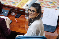 Bergerot pregunta a Ayuso si no muestra las actas de residencias por "miedo al escarnio o a la responsabilidad penal"