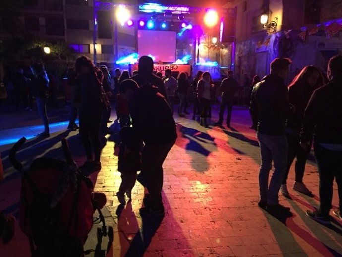 Revetla fallera, en una imatge d'arxiu