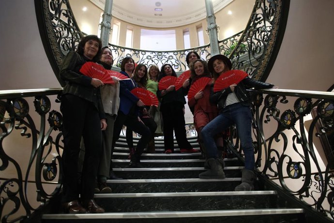 Archivo - Abanicos para reivindicar el papel de la mujer en la gala de los Goya