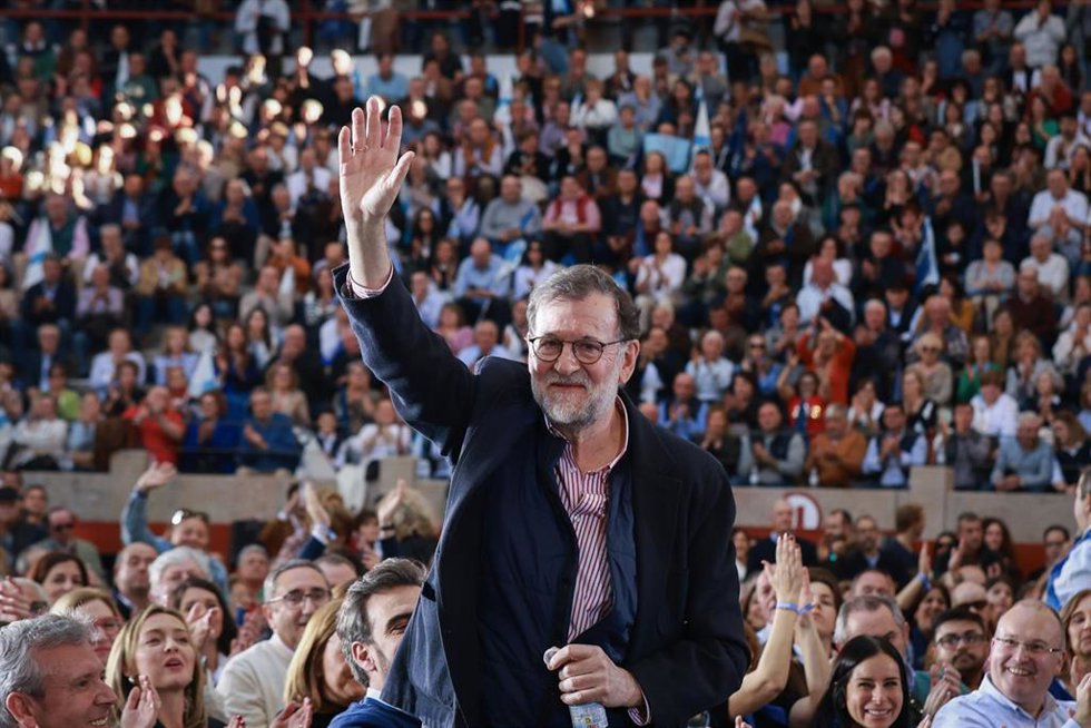 El Partido Popular celebra un mitin de campaña en Pontevedra