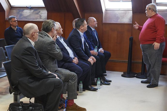 Foto de archivo del juicio contra los siete exdirectivos británicos de B3 Cable durante el juicio en la Audiencia Provincial de Cantabria