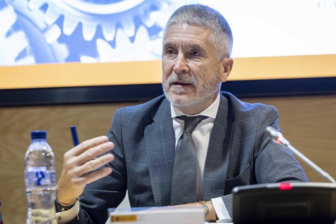 El ministro Fernando Grande-Marlaska en la inauguración de unas jornadas de formación policial sobre gestión de casos de especial complicidad en violencia de género