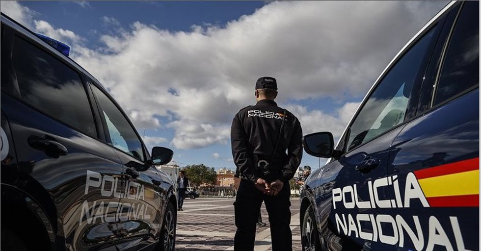 Agente de Policía Nacional.