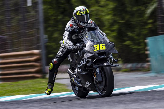 El piloto español de MotoGP Joan Mir (Repsol Honda Team) en el test oficial de pretemporada 2024 de Sepang (Malasia)
