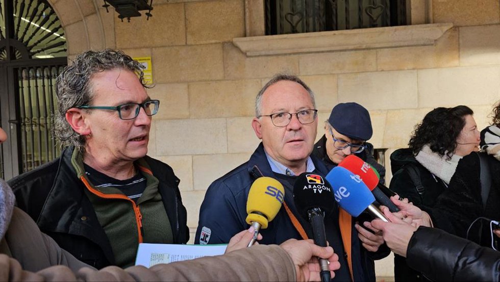 Los miembros del grupo de energía y medio ambiente del Movimiento Ciudadano Teruel Existe, Mariano Tomás y Ernesto Romeo