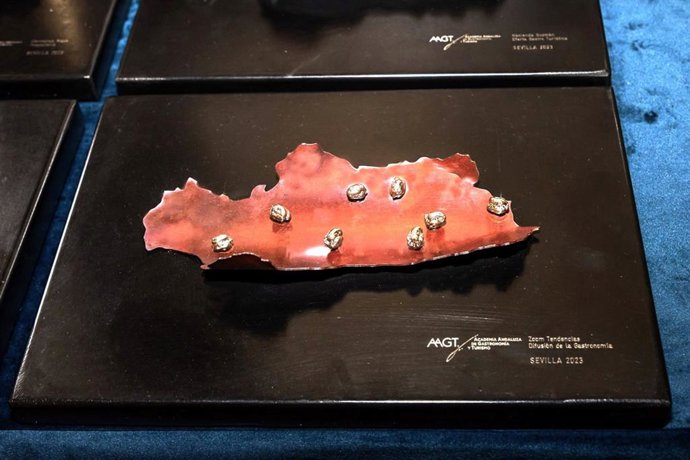 Trofeo otorgado por Academia Andaluza de Gastronomía y Turismo.