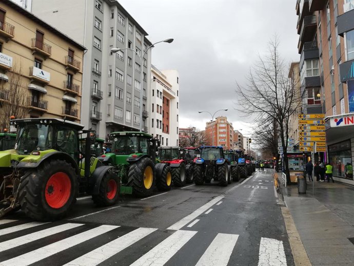 Tractores en el centro de Pamplona.