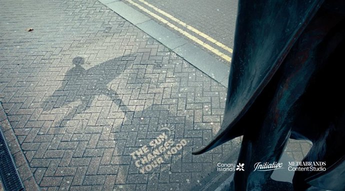 Campaña promocional de Canarias 'The sun changes your mood'