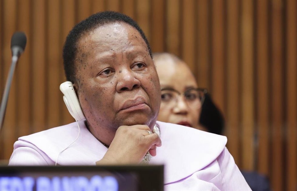 Archivo - La ministra de Exteriores de Sudáfrica, Naledi Pandor (archivo)