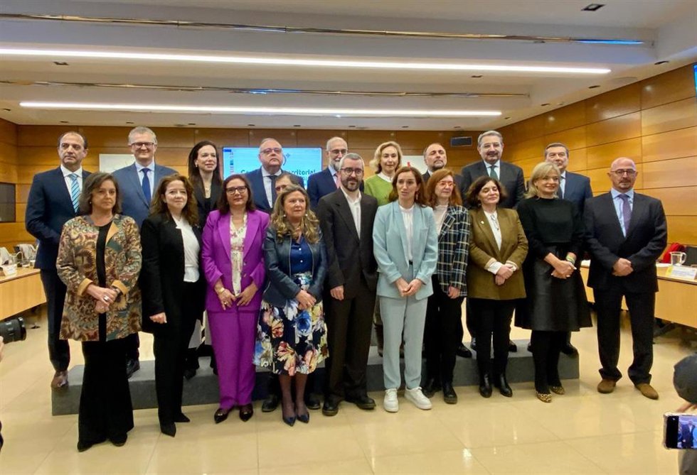 El Consejero De Salud, Juan José Pedreño, Asiste A La Reunión Del  Pleno Monográfico Del Consejo Interterritorial Sobre Atención Primaria