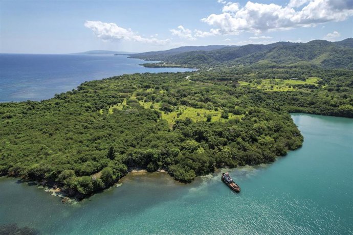 Jamaica impulsa la inversión de empresas turísticas españolas