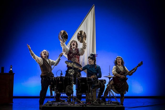 Archivo - Un momento de la representación de Paüra, el espectáculo con el que el Auditorio Ciudad de León estrena su programa familiar.