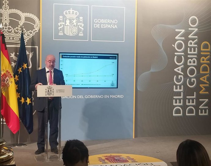 El delegado de Gobierno en Madrid, Francisco Martín, en una rueda de prensa.