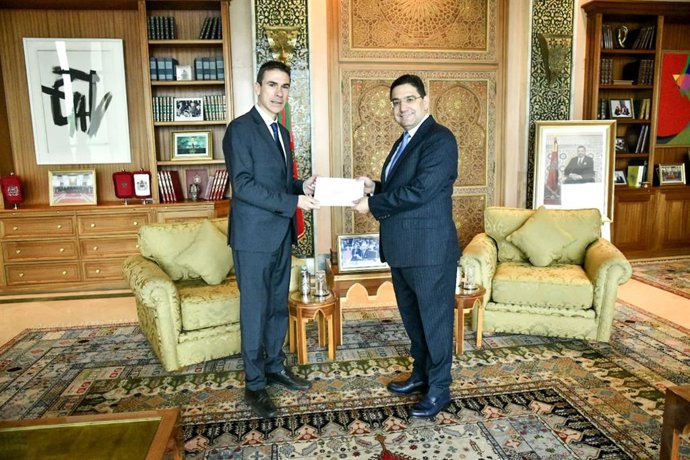 El nuevo embajador de España, Enrique Ojeda, presenta cartas credenciales al ministro de Exteriores de Marruecos, Naser Burita
