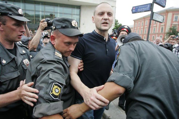 Archivo - July 8, 2012 - St. Petersburg, Russia - Russia's Left Front leader Sergei Udaltsov is being investigated for provoking mass unrest and for organising terrorist attacks...Pictured: July 08,2012. St.Petersburg,Russia. Russian opposition leader S