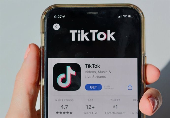 Interfaz de TikTok en un dispositivo móvil